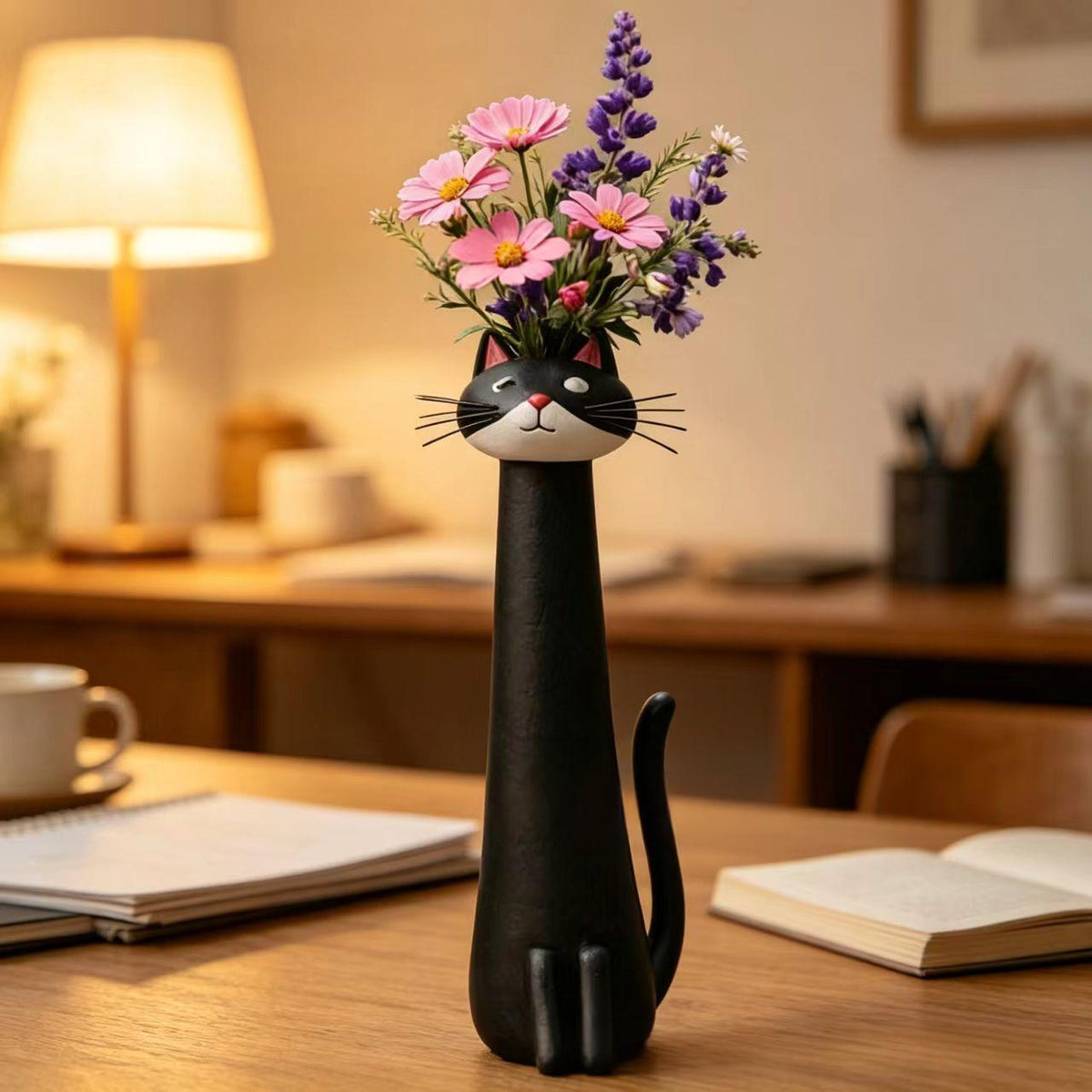 Petit vase chat ou chien en résine