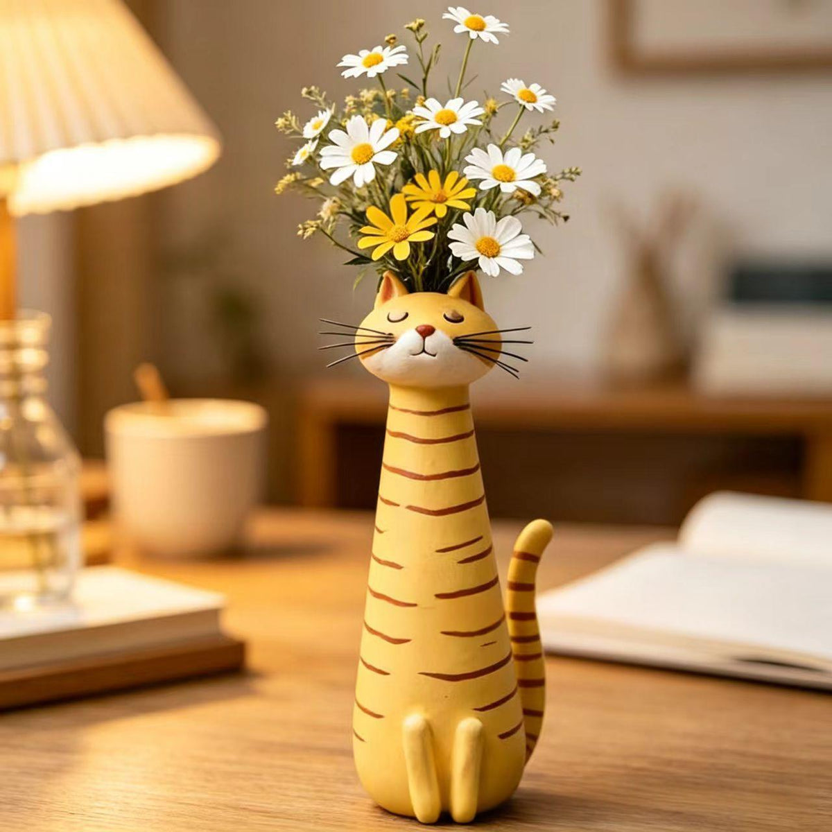 Petit vase chat ou chien en résine